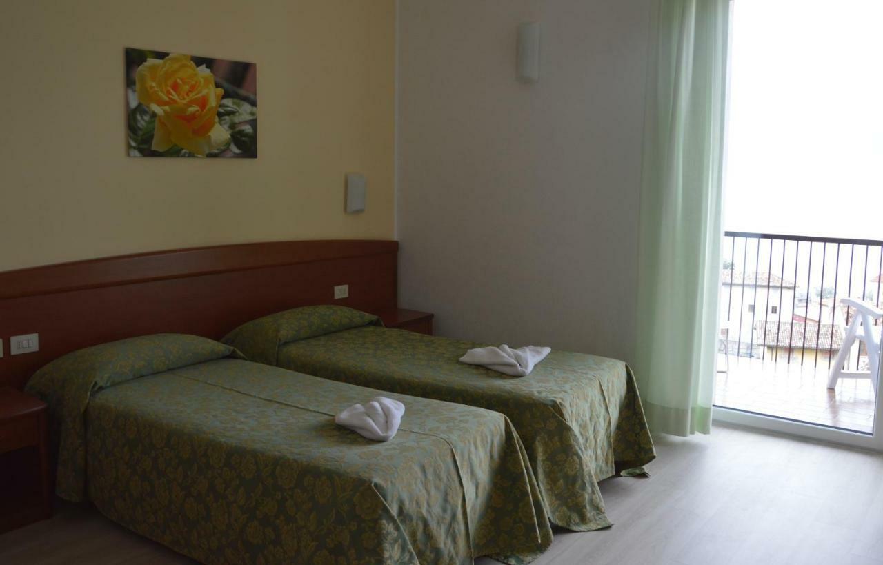 Hotel Garni Selene Malcesine Exterior photo